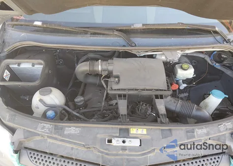 2018 Mercedes-Benz Sprinter 2500 Standard Roof V6 z USA, uszkodzony, nr VIN WD3PE7CD9JP633073